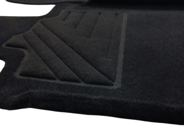 Tapis de voiture sur mesure pour Peugeot 308 2 (2013-2021) – Image 3