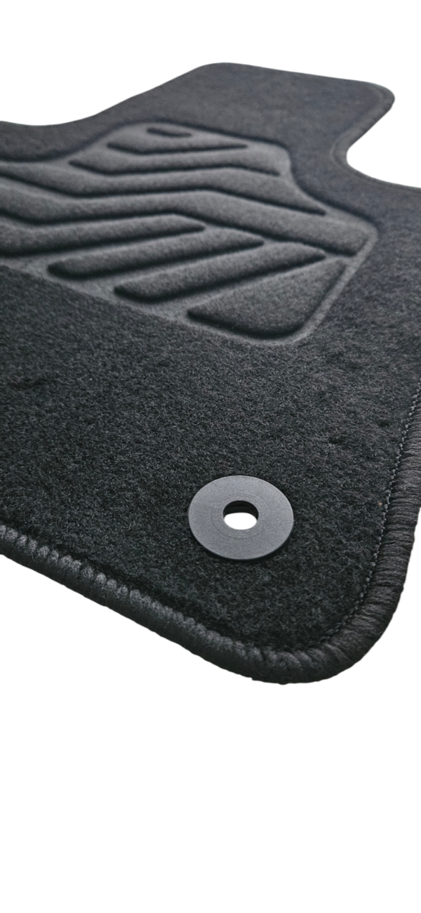 Tapis de voiture sur mesure pour Volkgwagen Golf 6 – Image 2